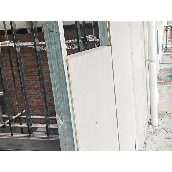 龙口泄爆墙 专业泄爆 质量轻 优质原料 阻燃三小时 性能稳定